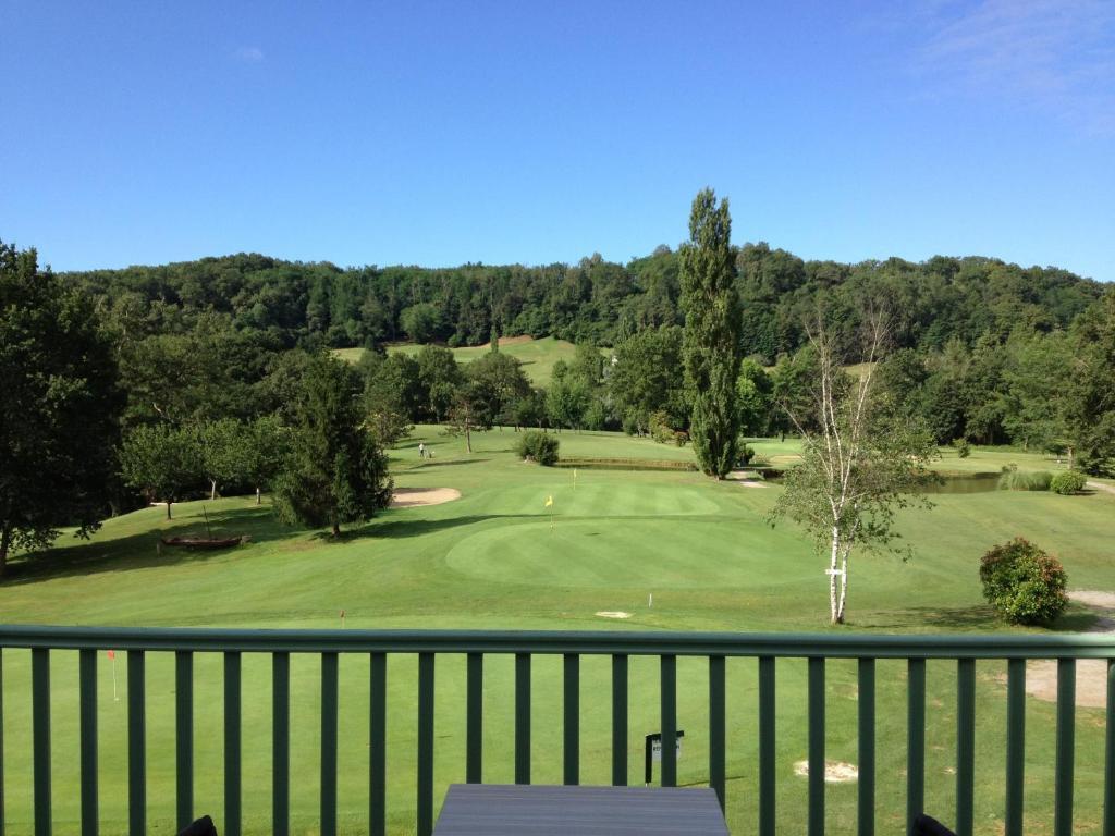 Hotel Helios - Golf Salies-de-Béarn Room photo
